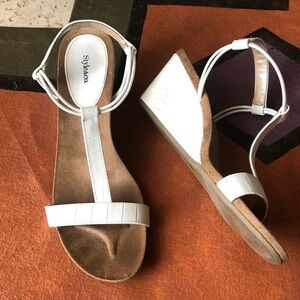 White T-Strap 3” Heel Mulan Wedge Sandals, Size 8.5 M